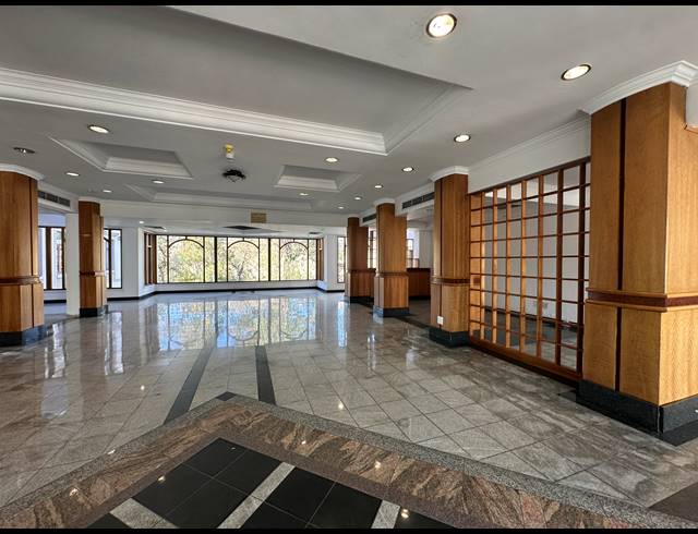 3,731M² OFFICE TO LET IN SANDTON CENTRAL